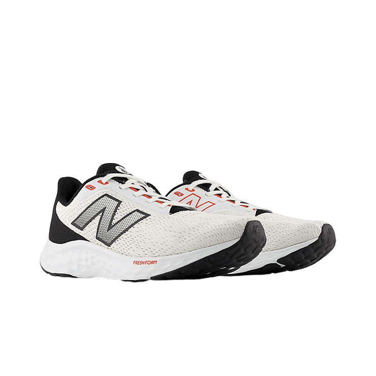 New Balance Fresh Foam Arishi v4 White Black Red Angle 2