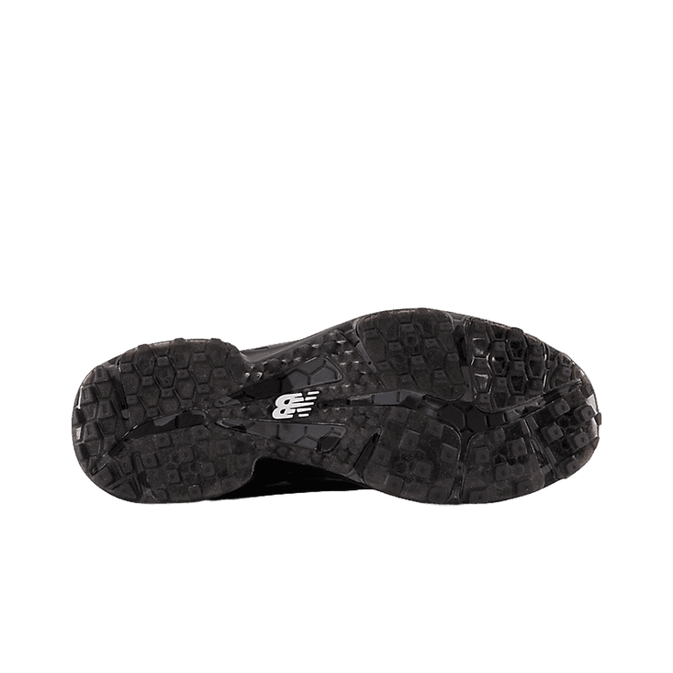 New Balance Fresh Foam X Defender SL Black Angle 3