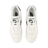 New Balance 550 White Black Angle 1