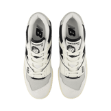 New Balance 550 White Black Angle 1