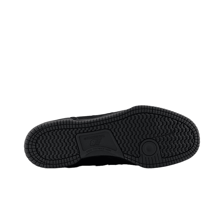 New Balance NB Numeric Tom Knox 600 Black White Angle 3