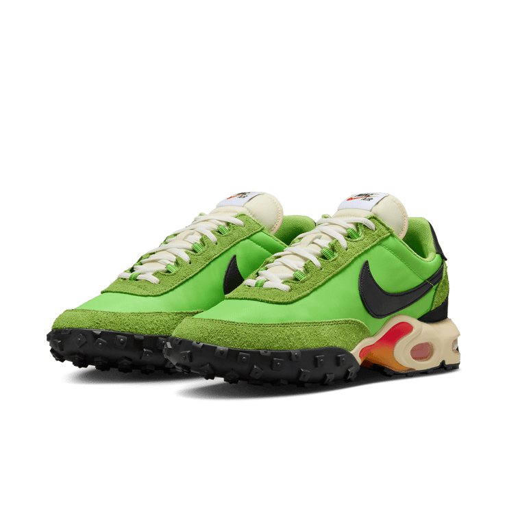 Nike Air Max Waffle SP Green Angle 3