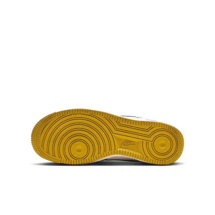 Nike Air Force 1 LV8 'White Spring Green' (GS) Angle 0