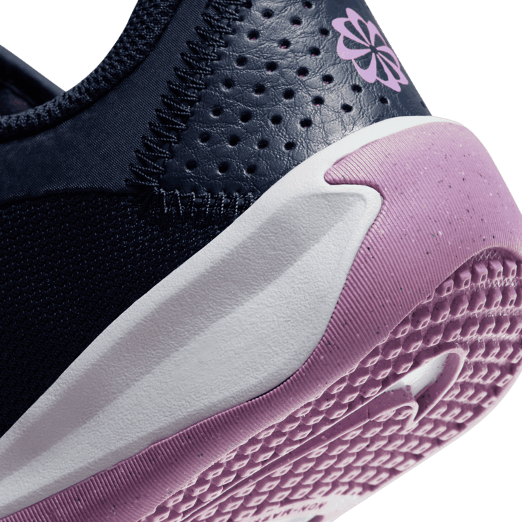 Nike Omni Multi-Court (PS) Angle 5