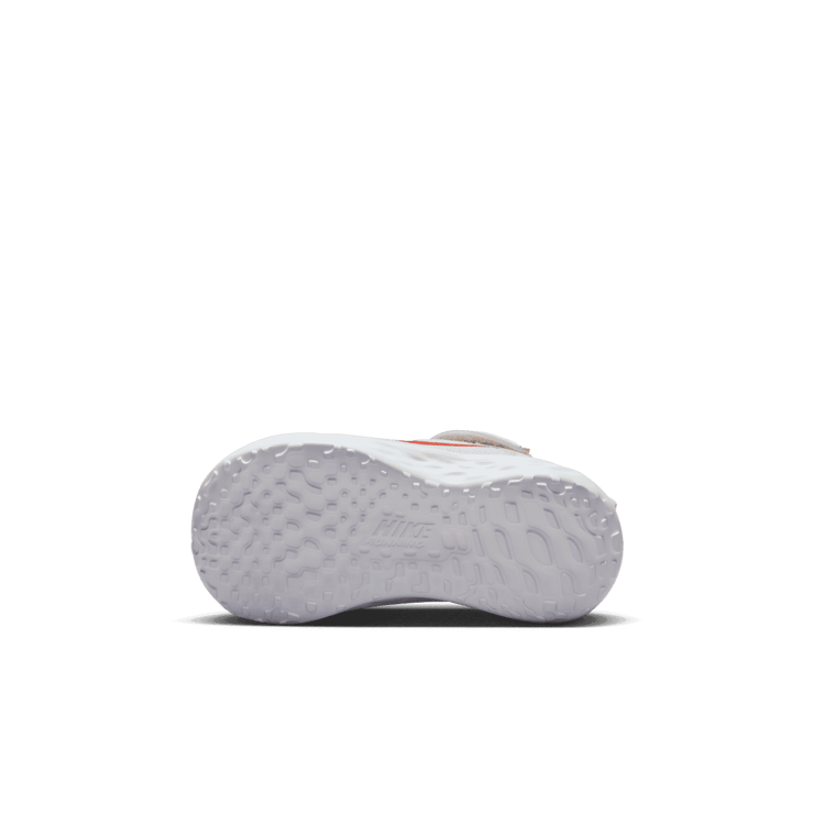 Nike Revolution 6 (TD) Angle 0