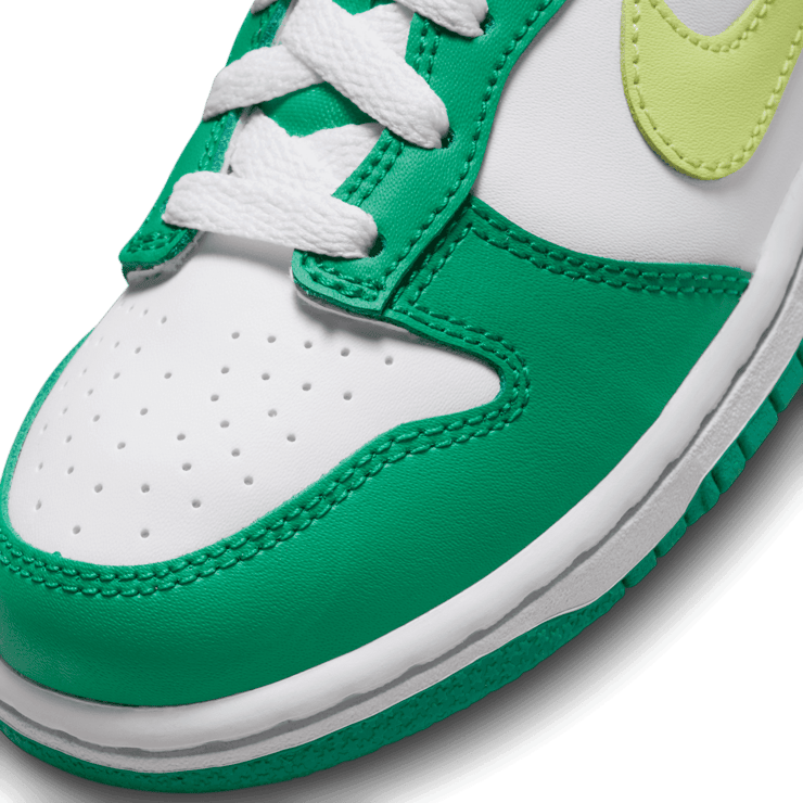 Nike Dunk Low (PS) Angle 4