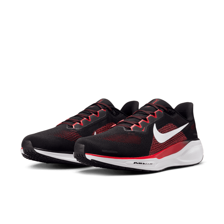 Nike Pegasus 41 Road (Extra Wide) Angle 2