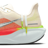 Nike Pegasus 41 Road Angle 8