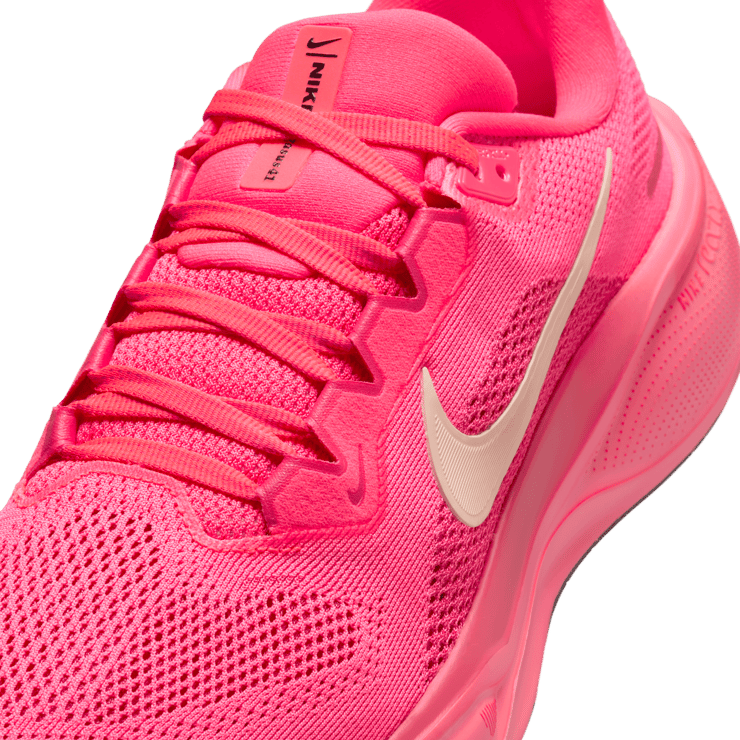 Nike Pegasus 41 Road Angle 11