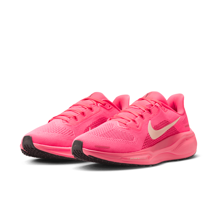 Nike Pegasus 41 Road Angle 2