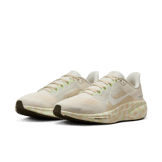 Nike Pegasus 41 Road Angle 2