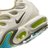 Nike Air Max Plus Drift Angle 5
