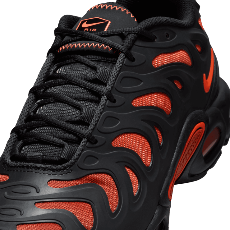 Nike Air Max Plus Drift Angle 4