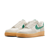 Nike Air Force 1 '07 LV8 Angle 2