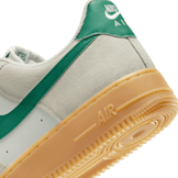 Nike Air Force 1 '07 LV8 Angle 5