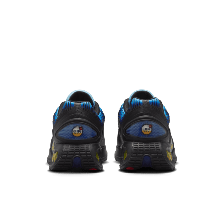 Nike Air Max DN Hyper Blue Black Angle 3