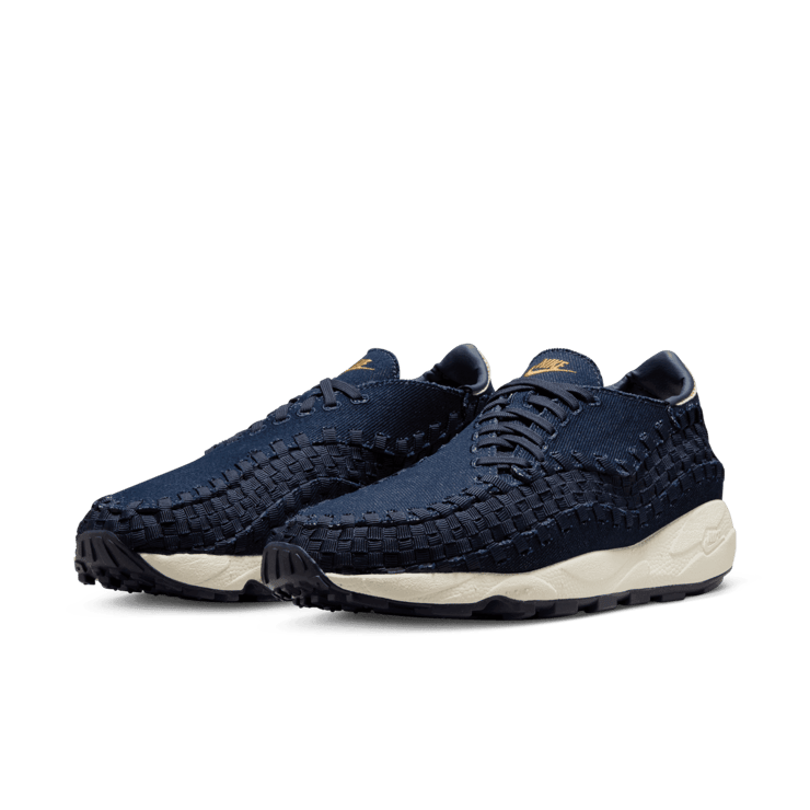 Nike Air Footscape Woven Raw Denim (W) Angle 2