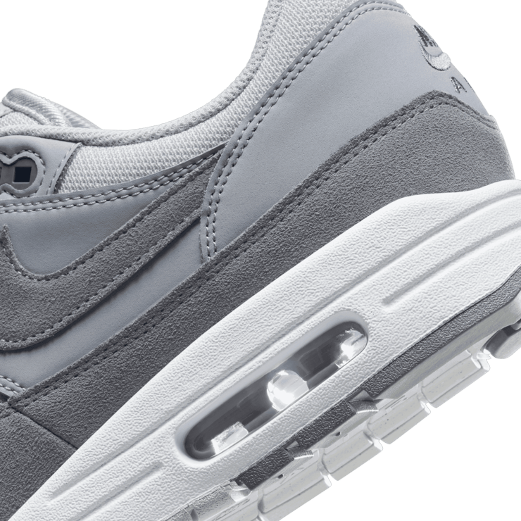 Nike Air Max 1 Photon Dust Smoke Grey Angle 5