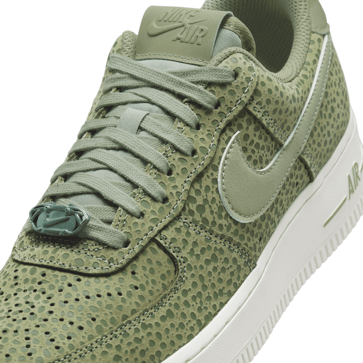Nike Air Force 1 Low Safari Oil Green (W) Angle 4