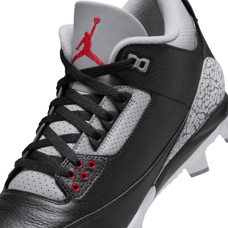 Air Jordan 3 Mid MCS Cleat Black Cement Angle 5