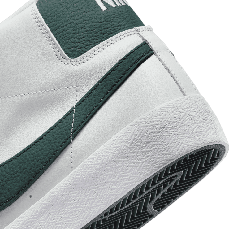 Nike SB Zoom Blazer Mid Orange Label White Pro Green Angle 5