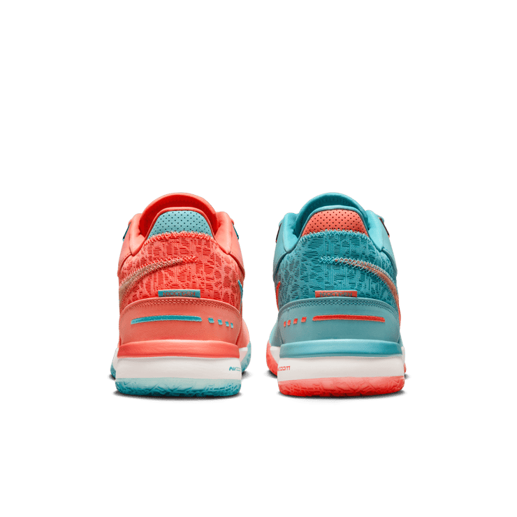 Nike LeBron 21 Pearl of Z Angle 3