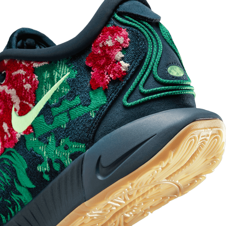 Nike LeBron 21 Father of Pearl Angle 5