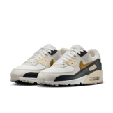 Nike Air Max 90 Olympics (W) Angle 2