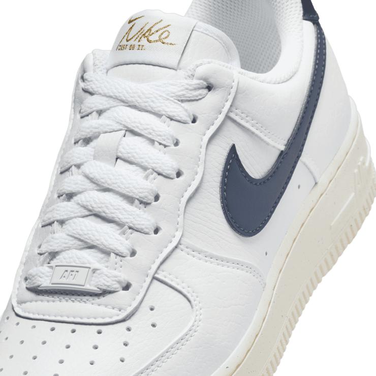 Nike Air Force 1 '07 White Obsidian (W) Angle 4