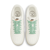 Nike Air Force 1 Low Jewel Sail Enamel Green Angle 1