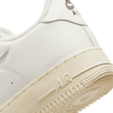 Nike Air Force 1 Low Jewel Sail Enamel Green Angle 5