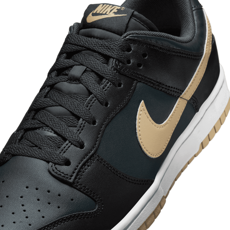 Nike Dunk Low Black Sesame Angle 4