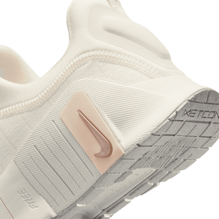 Nike Free Metcon 6 'Pale Ivory' (W) Angle 5