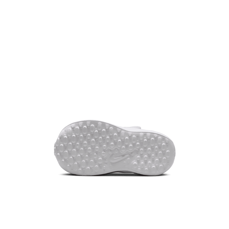 Nike Revolution 7 (TD) Angle 0