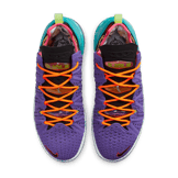 LeBron 18 Best 10–18 Psychic Purple Angle 1