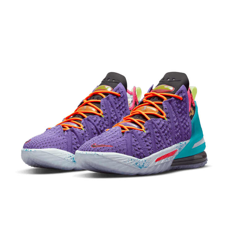 LeBron 18 Best 10–18 Psychic Purple Angle 2