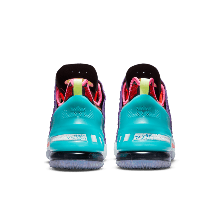 LeBron 18 Best 10–18 Psychic Purple Angle 3