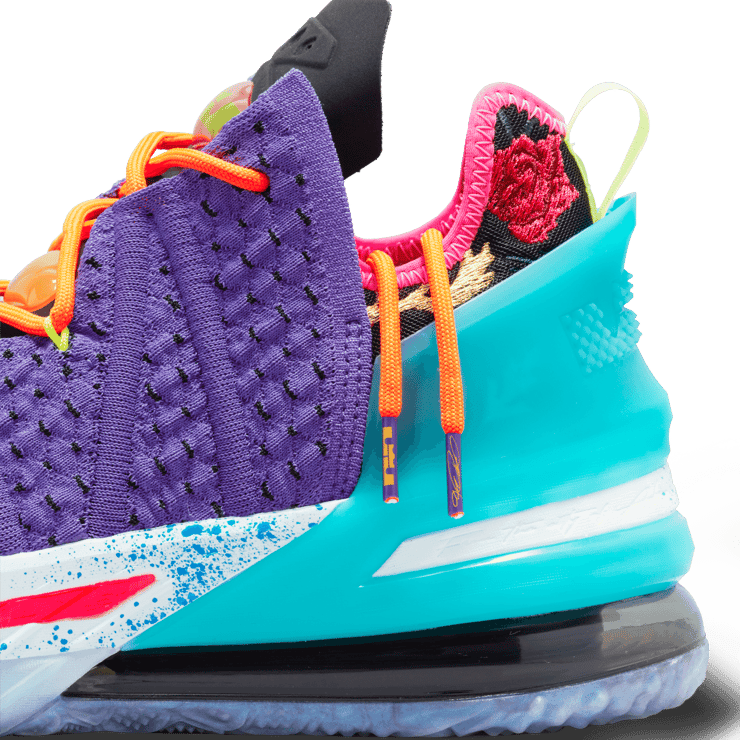 LeBron 18 Best 10–18 Psychic Purple Angle 8