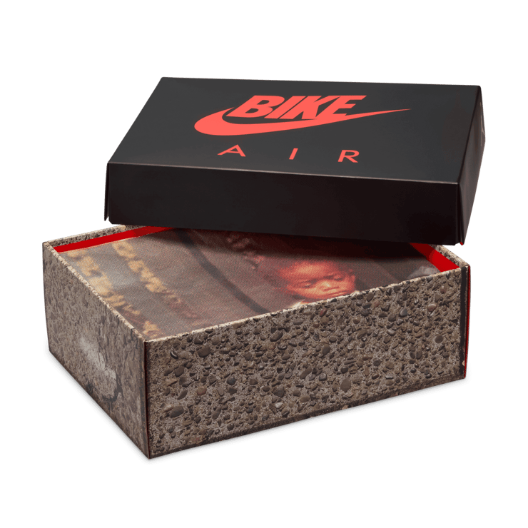 Air Jordan 4 RM SP Nigel Sylvester Grandma's Driveway Grey Angle 6