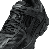 Nike Zoom Vomero 5 Triple Black (W) Angle 4