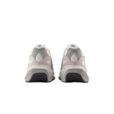 New Balance WRPD Runner Pink Cream Angle 4