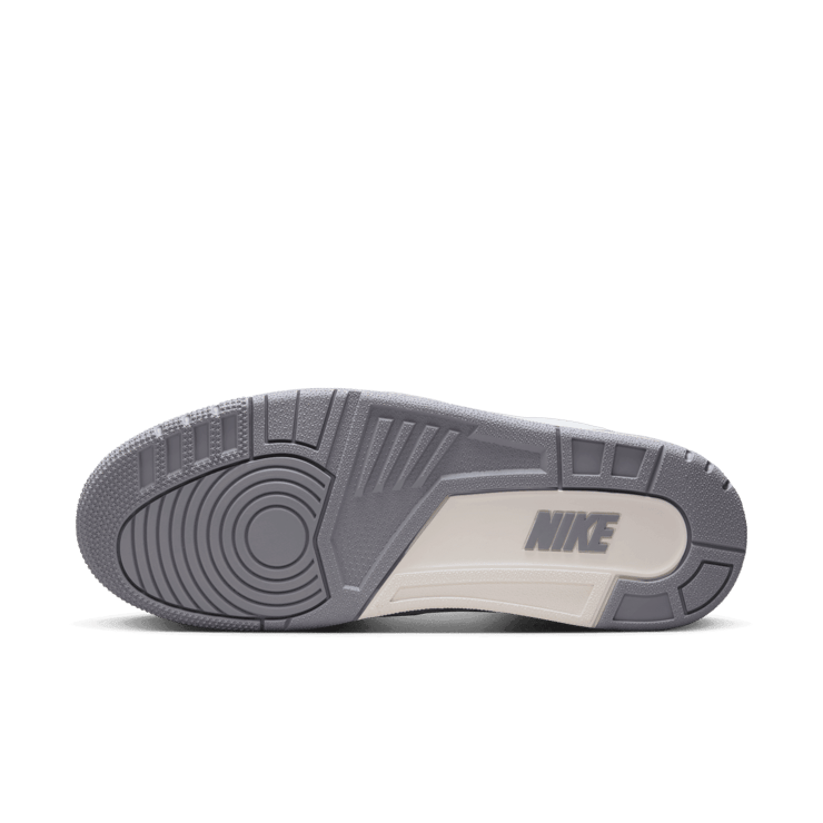 Air Jordan 2/3 White Cement Angle 0