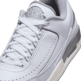 Air Jordan 2/3 White Cement Angle 4