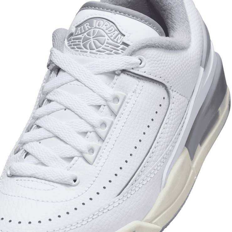 Air Jordan 2/3 White Cement (GS) Angle 4