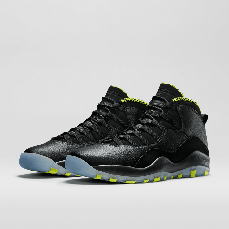 Jordan 10 Retro Venom Green Angle 2