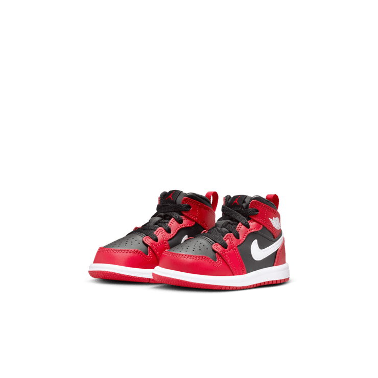 Jordan 1 Mid (TD) Angle 2