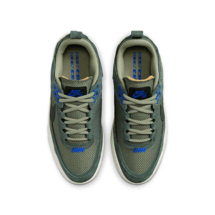 Nike SB Day One SB 'Vintage Green' (GS) Angle 1
