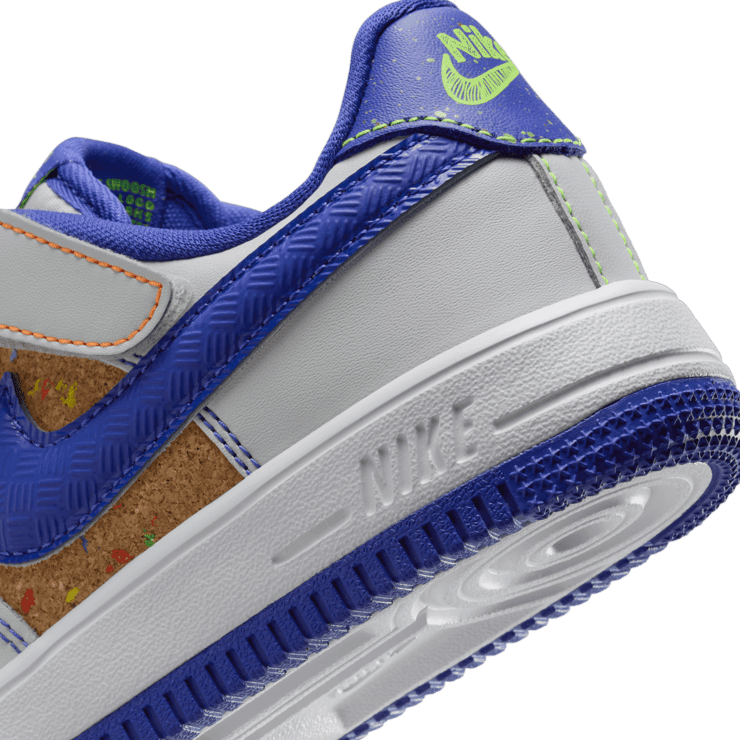 Nike Force 1 Low EasyOn (PS) Angle 5