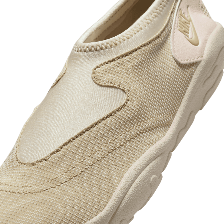 Nike Aqua Turf Light Orewood Brown Desert Khaki (W) Angle 5