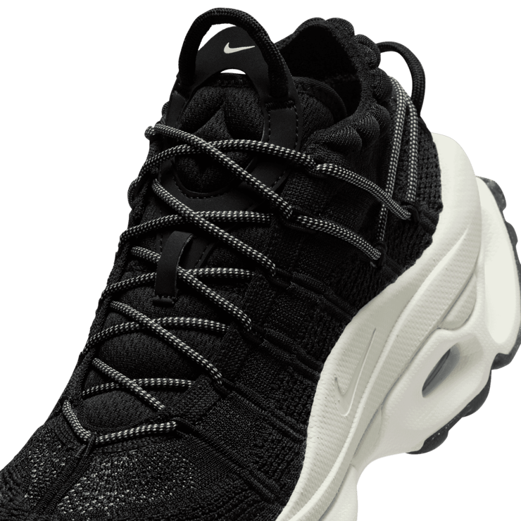 Nike Air Max Flyknit Venture Angle 4